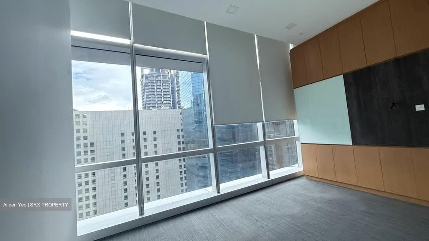 Sbf Center (D1), Office #570956281